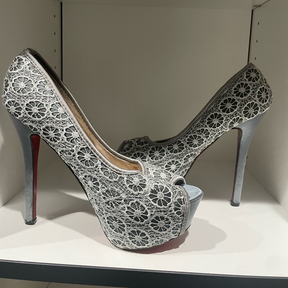 Paola Metallic Platform  new Sandal - Picture 3 of 3